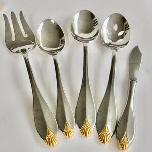 Oneida Community Stainless Golden Royal Flute 5 Serving Pcs Gold Scallop Accent